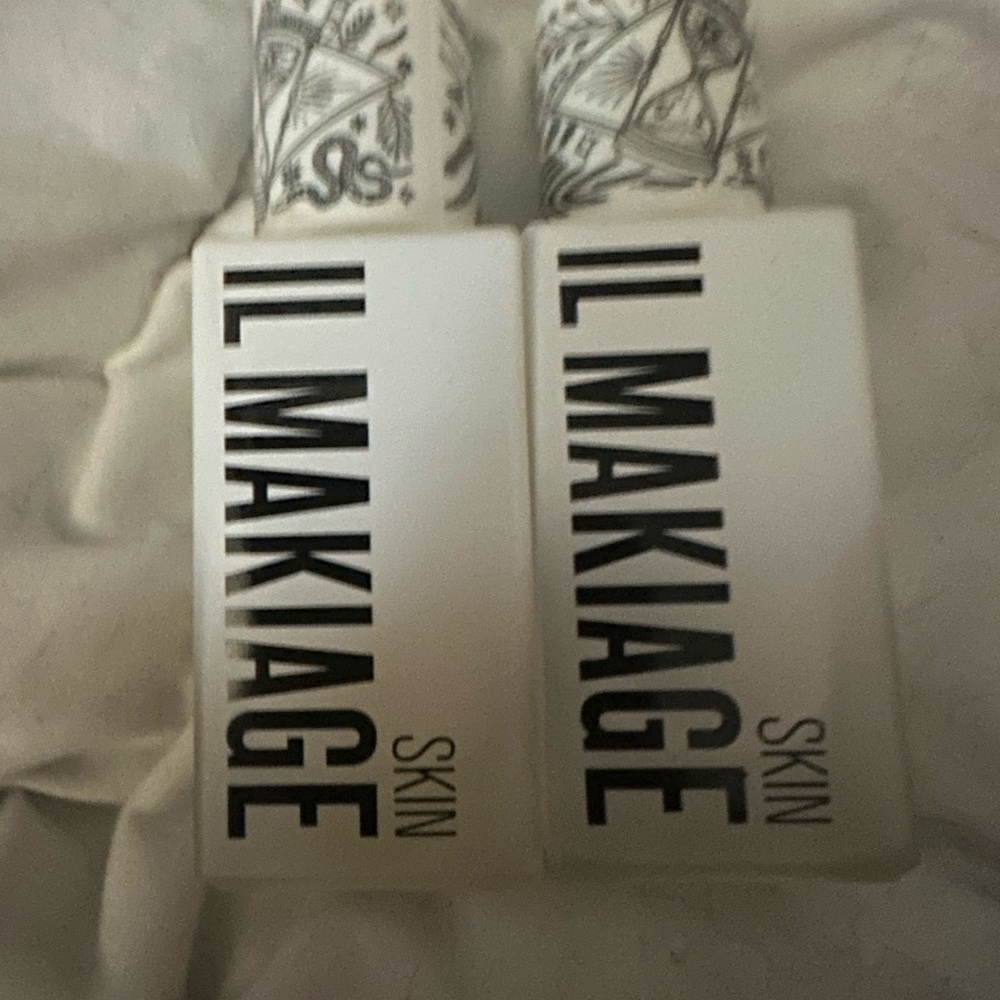 IL MAKIAGE Serums